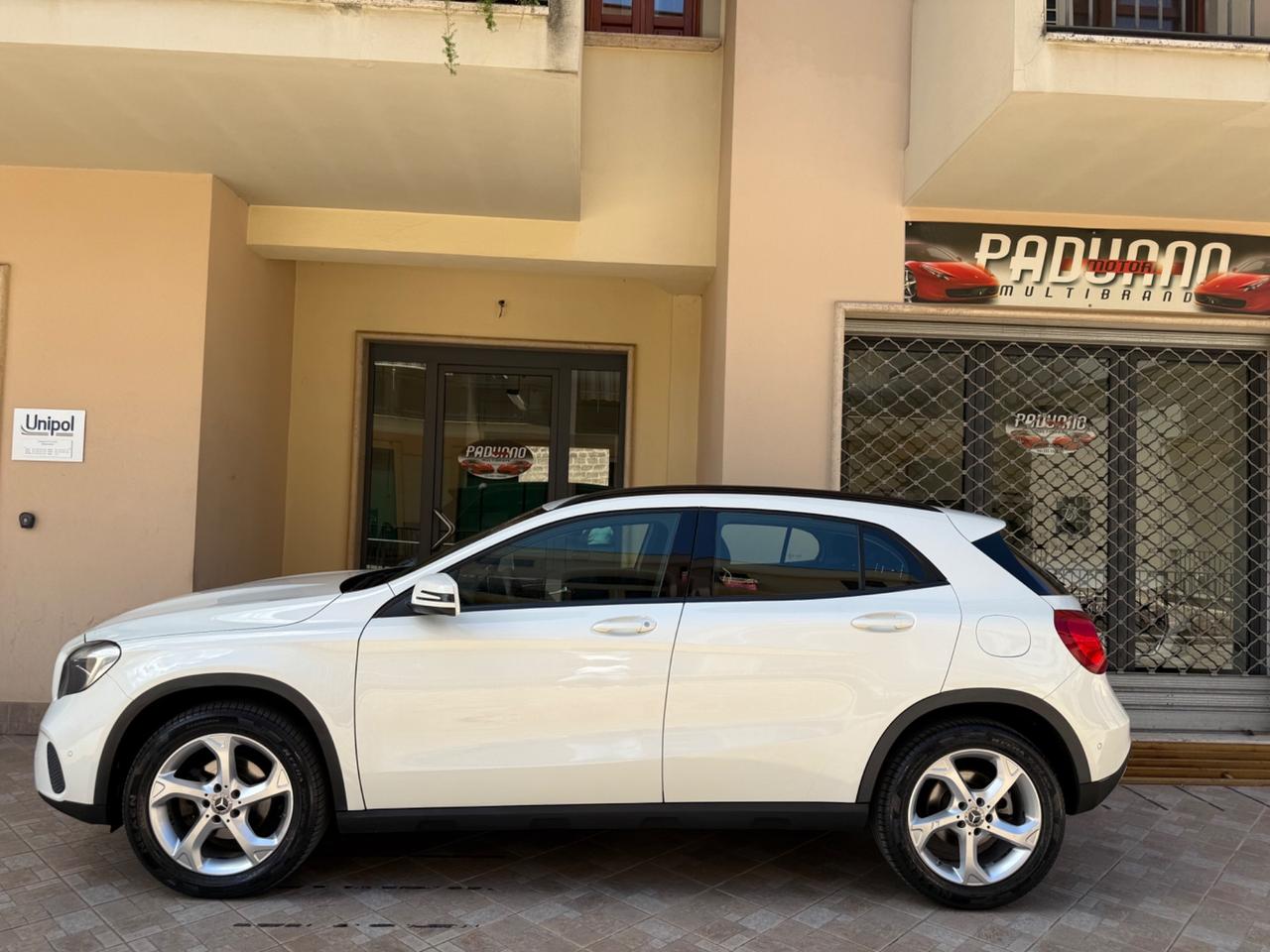 Mercedes-benz GLA 200 GLA 200 d Automatic Business