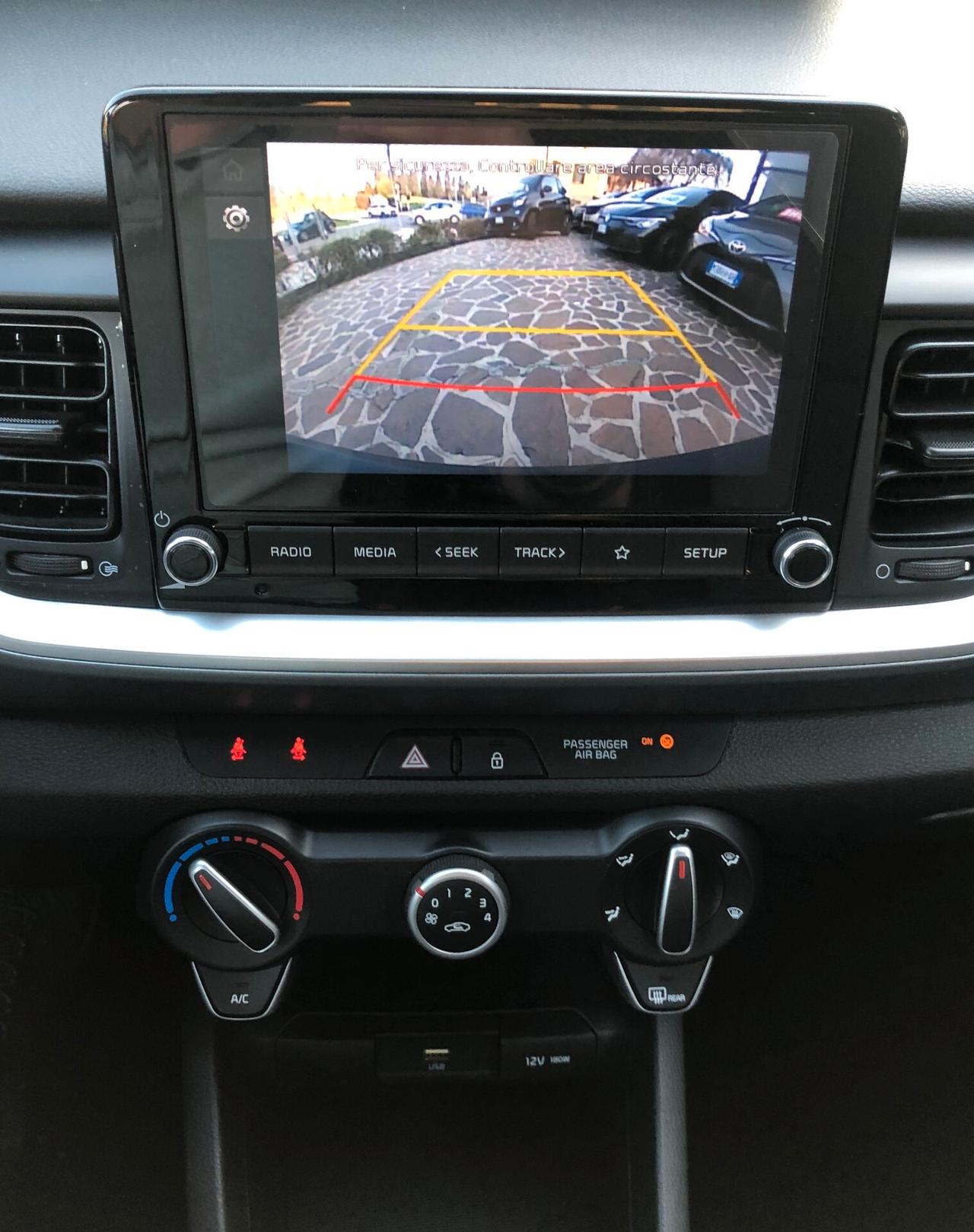 Kia Stonic 1.0 T-GDi 100 CV MHEV MT Style