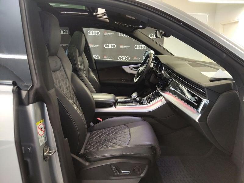 Audi Q8 Q8 55 TFSI e quattro tiptronic Sport