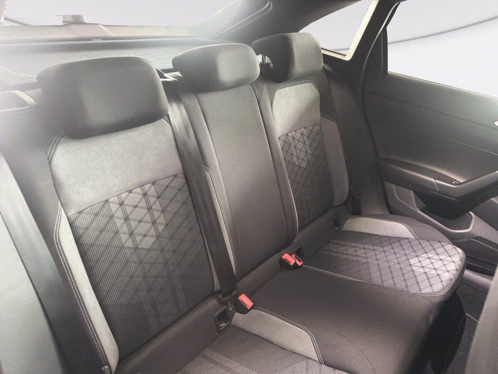 VOLKSWAGEN Taigo 1.0 tsi r-line 110cv del 2022