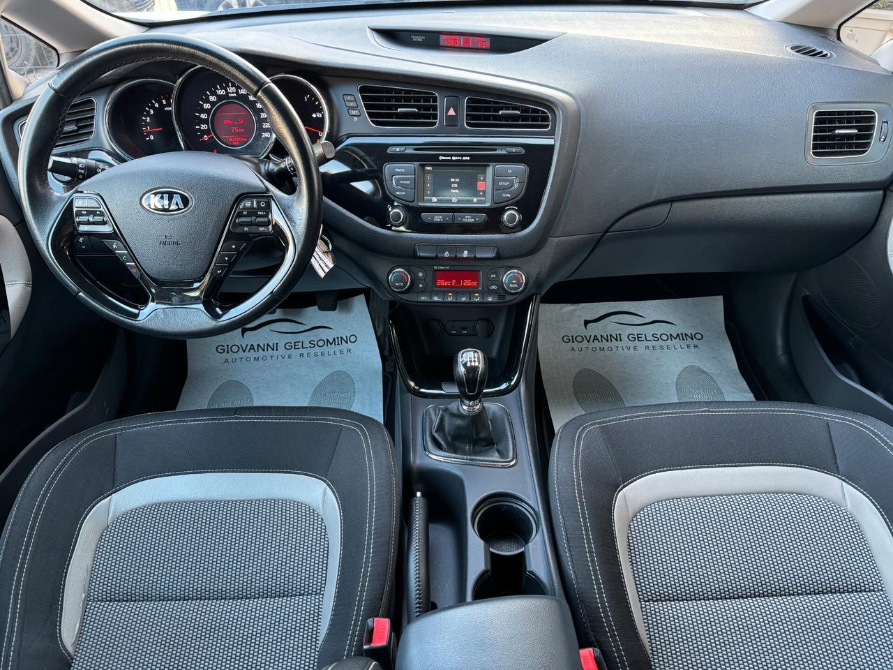 Kia Ceed cee'd 1.6 CRDi 110 CV 5 porte Cool