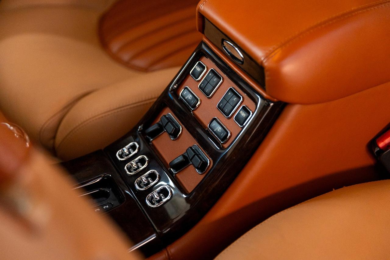 Bentley Arnage Le Mans Series