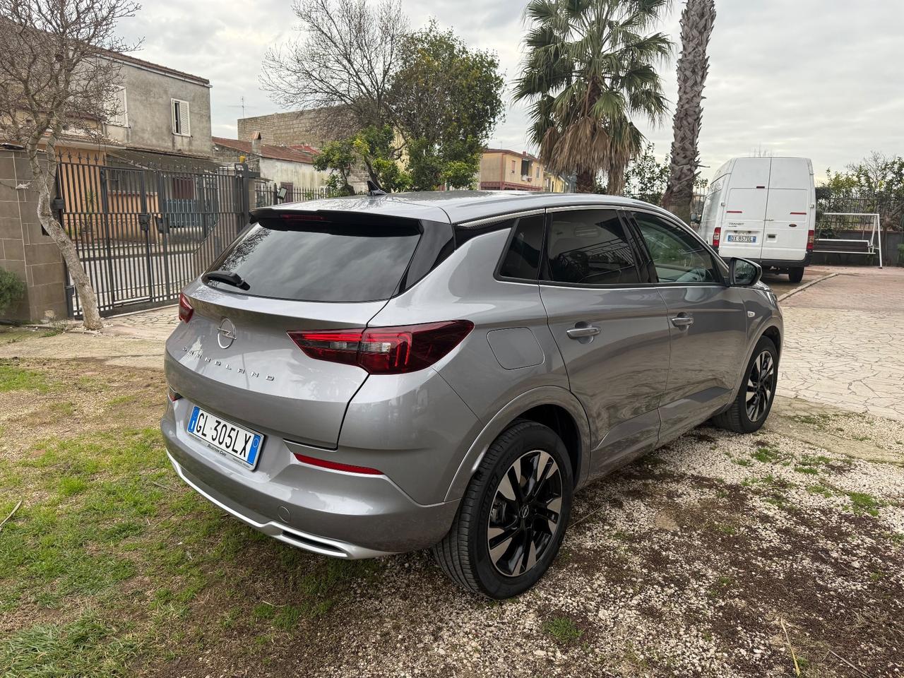 Opel Grandland 1.5 diesel Ecotec aut. Business Elegance