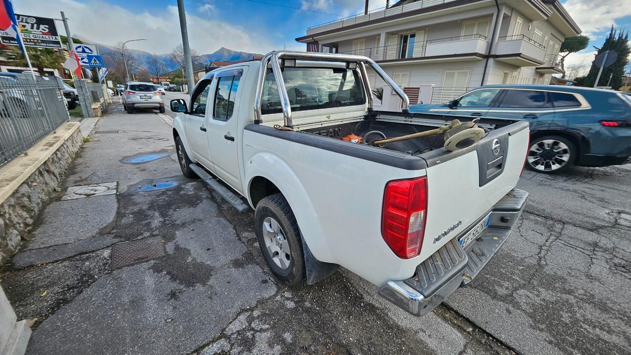 Nissan Navara 2.5 dCi 190CV 4 porte Double Cab Sport