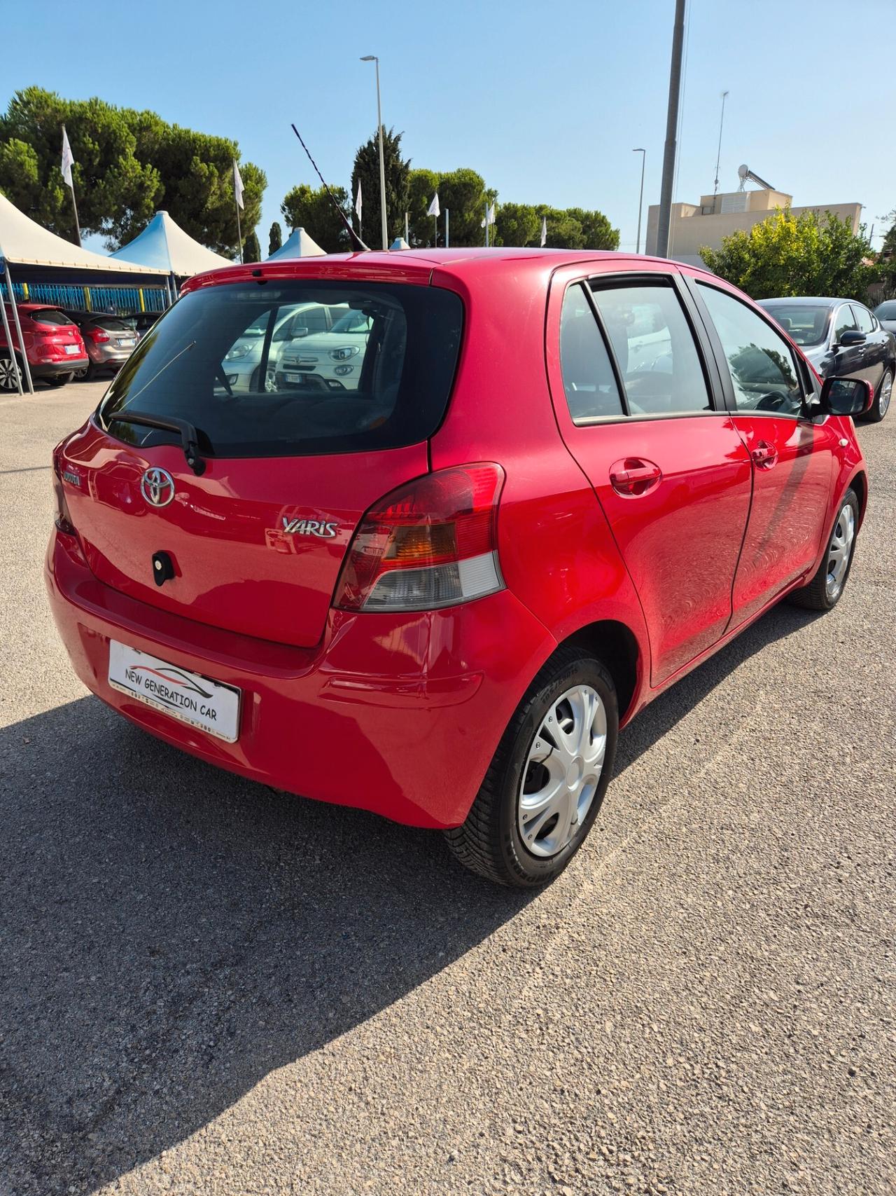 Toyota Yaris 1.3 5 porte Sol