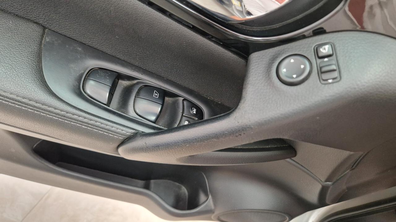 Nissan Qashqai 1.6 dCi 4WD Tekna
