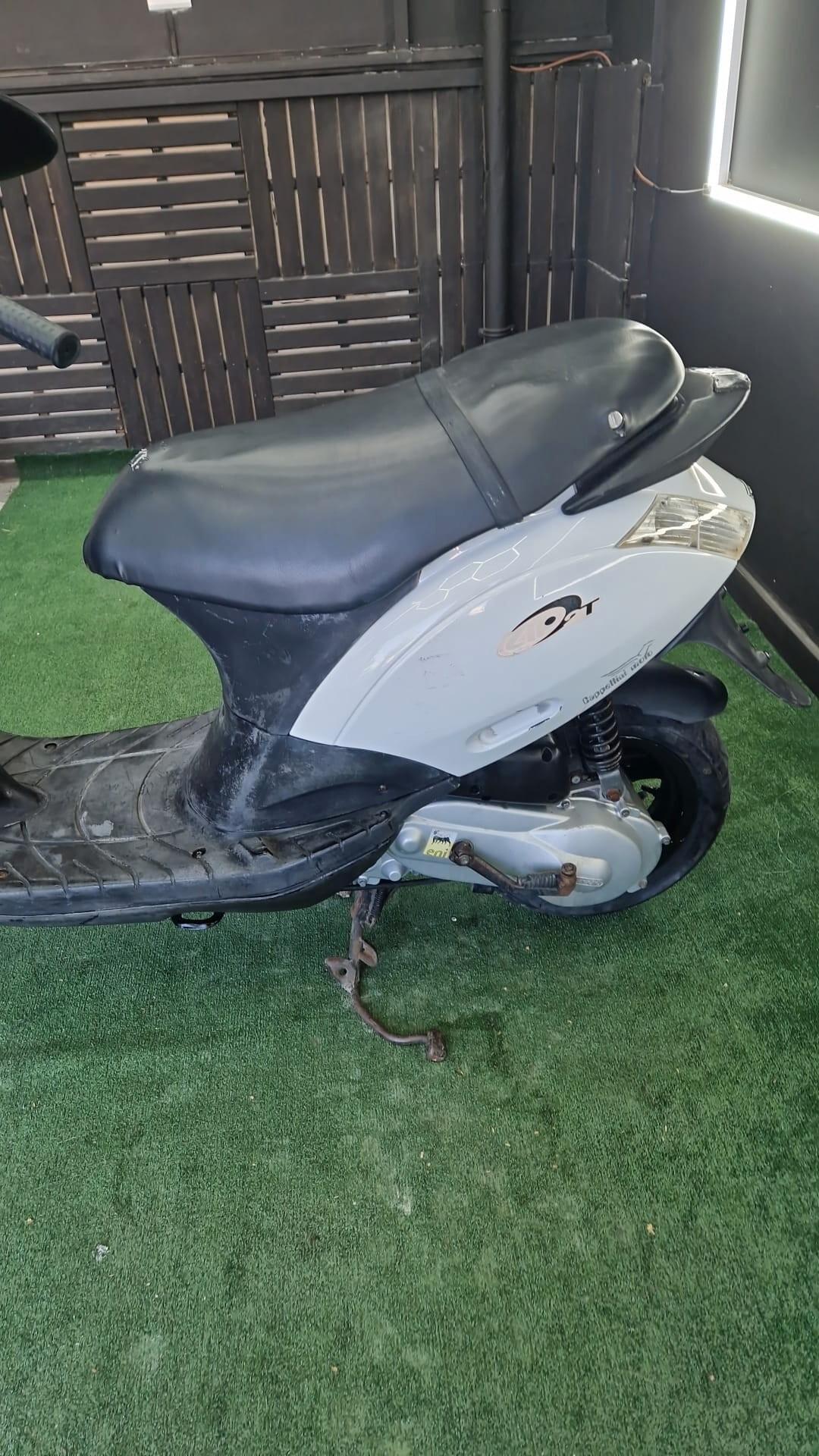 Piaggio Zip 50 BASE