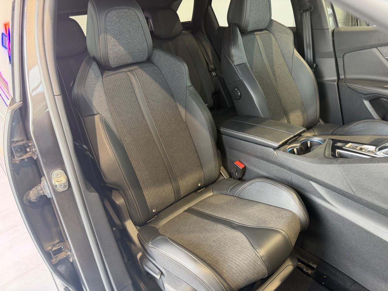 Peugeot 3008 BlueHDi 130 S&S EAT8 GT Line