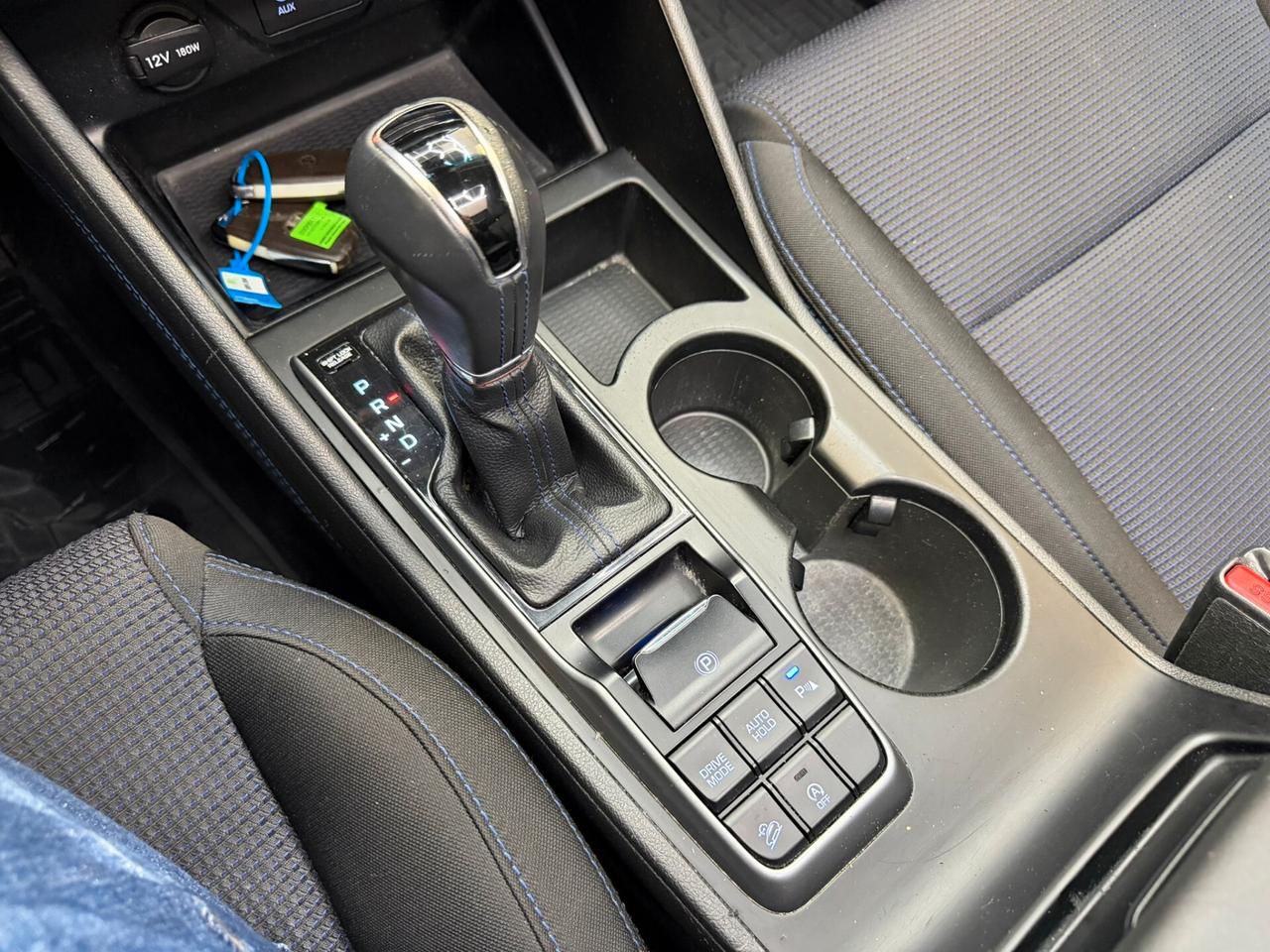 Hyundai Tucson 1.7 CRDi XPossible Automatico