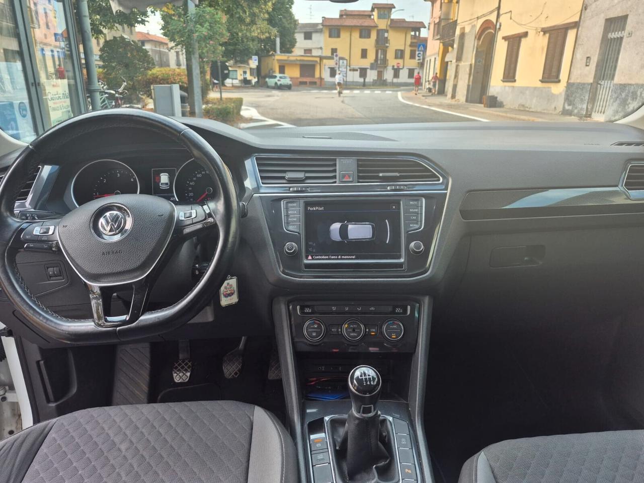 Volkswagen Tiguan 2.0 TDI SCR Business BlueMotion Technology