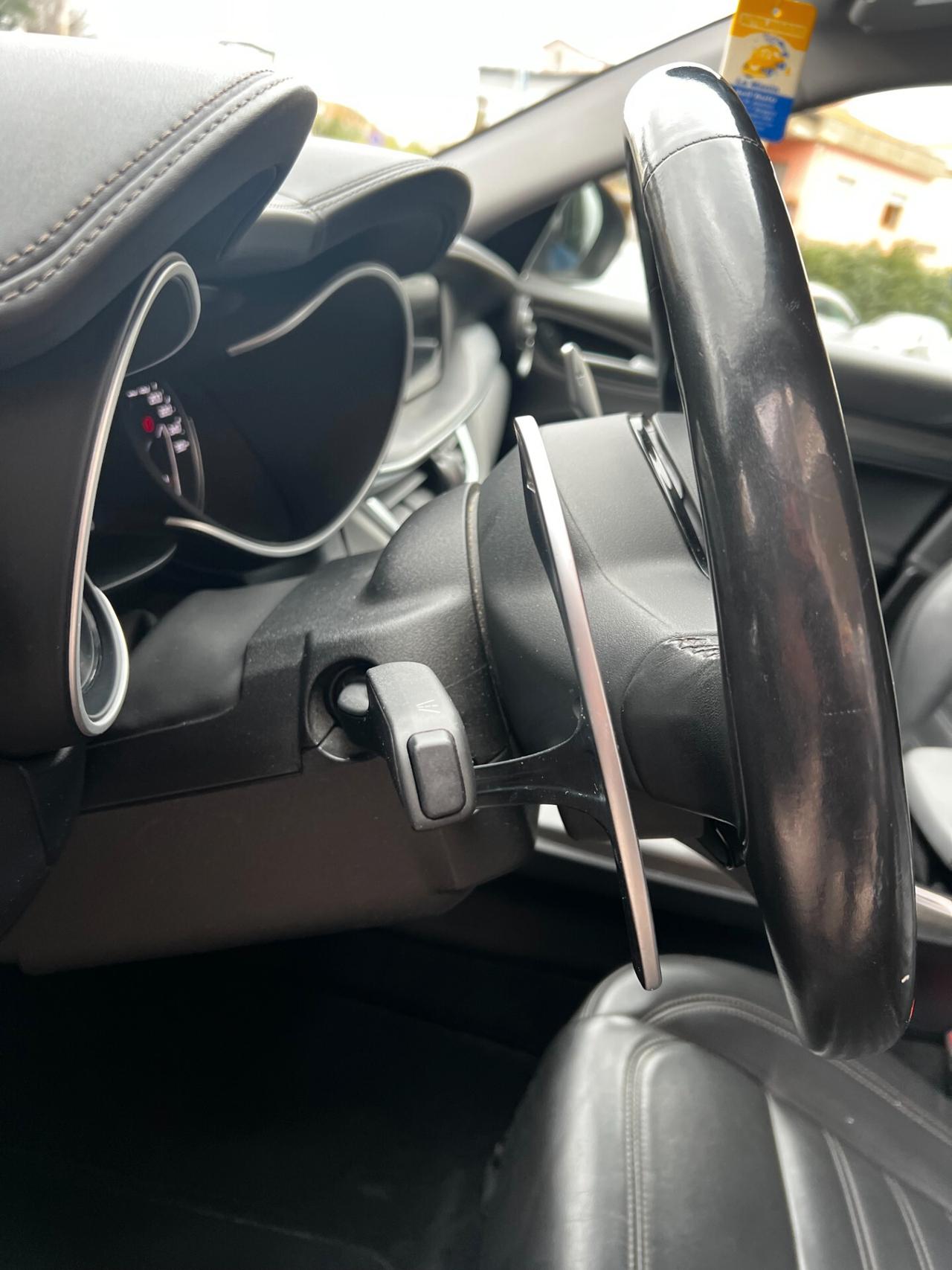 Alfa Romeo Stelvio 2.2 Turbodiesel 190 CV AT8 RWD Executive