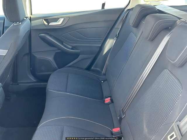 Ford Focus 1.0 EcoBoost 125cv S&S Business ST Line