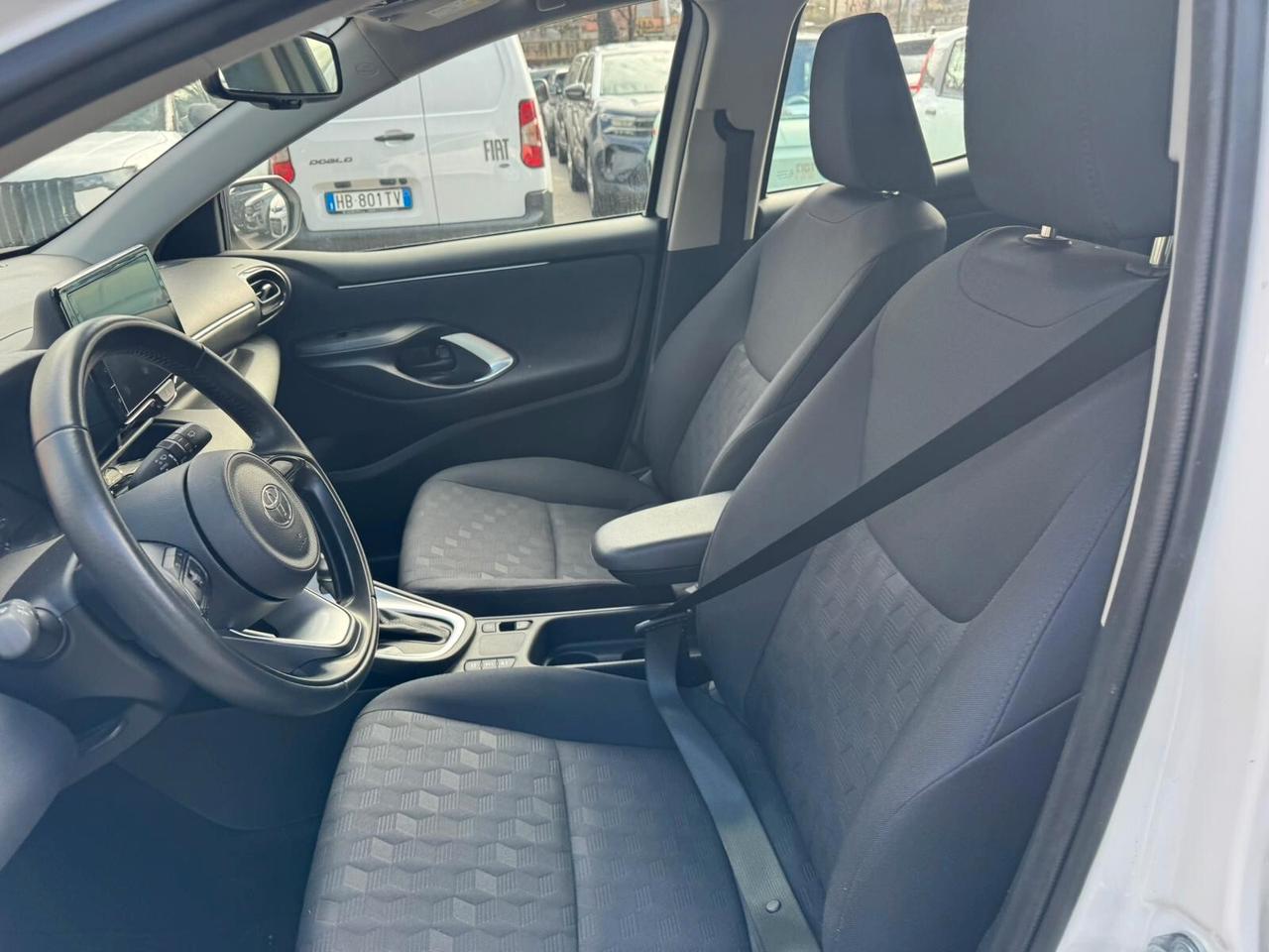 Toyota Yaris 1.5 Hybrid 5 porte Active