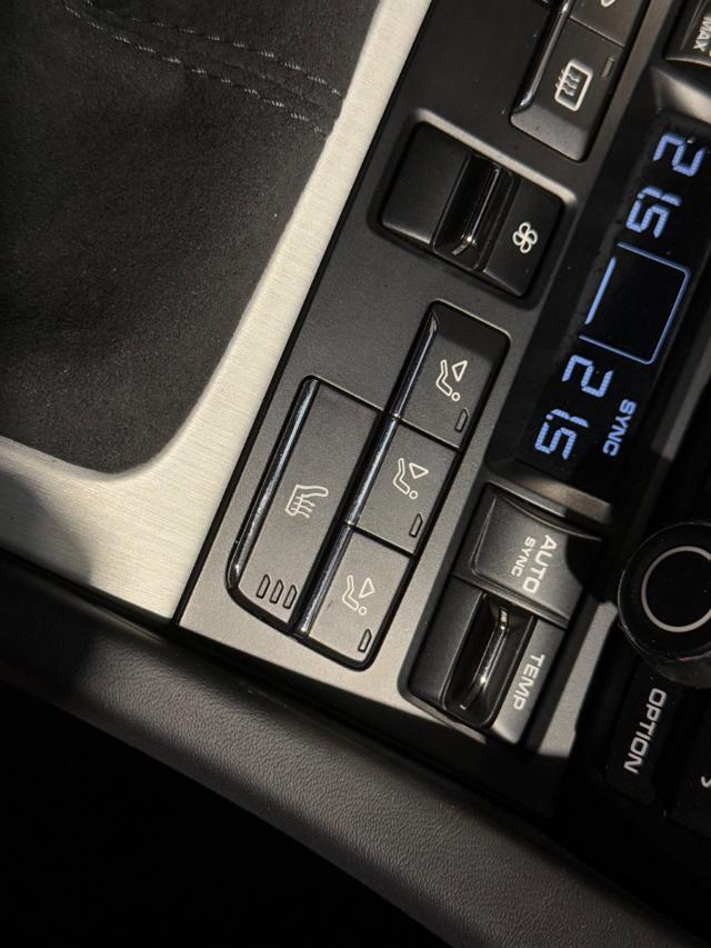 PORSCHE 991 3.8 50th ANNIVERSARY manual gearshift