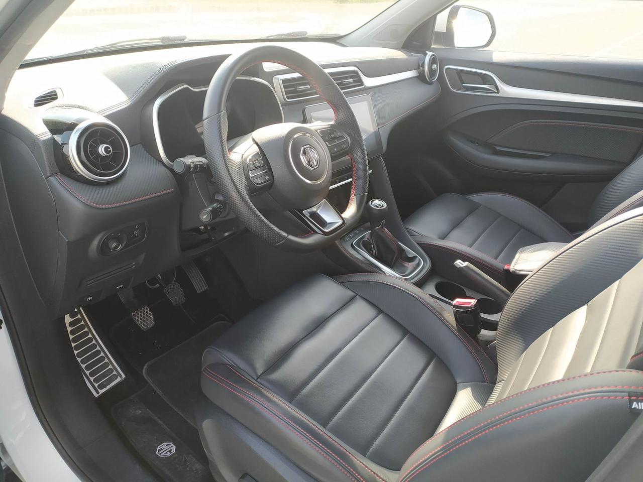 Mg ZS Luxury 1.5 VTi-TECH #9925