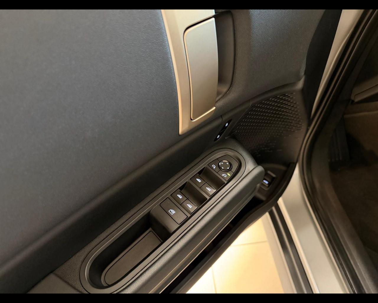 MINI Mini Countrym.(U25) - Mini Countryman D Essential