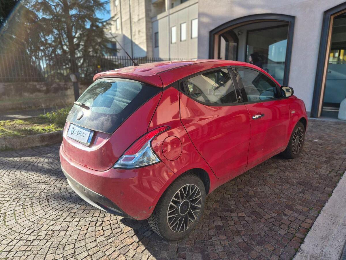 Lancia Ypsilon 1.2 8v Platinum 69cv E6