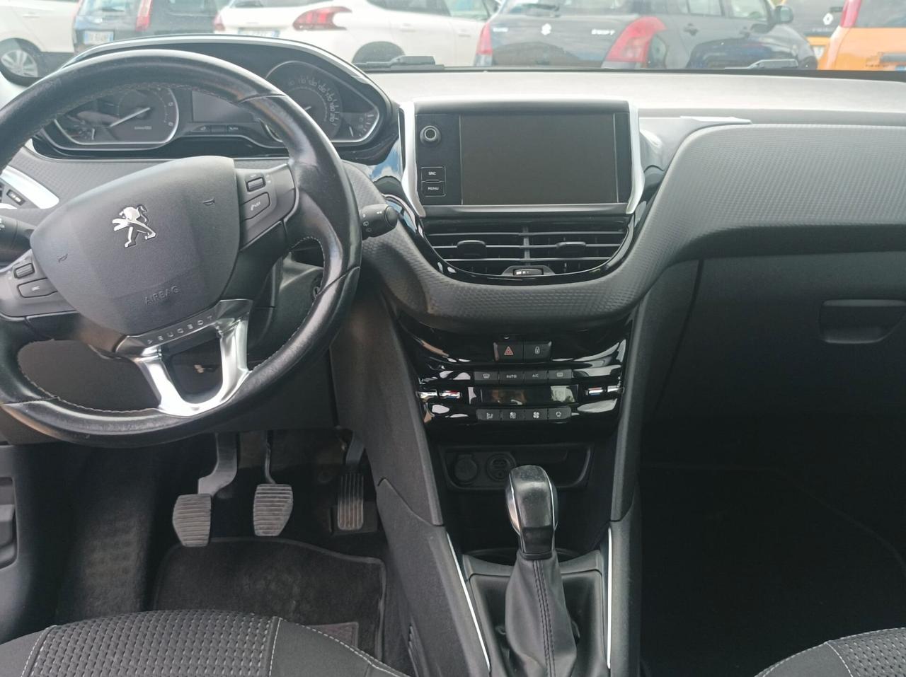 Peugeot 208 BlueHDi 75 5 porte Allure