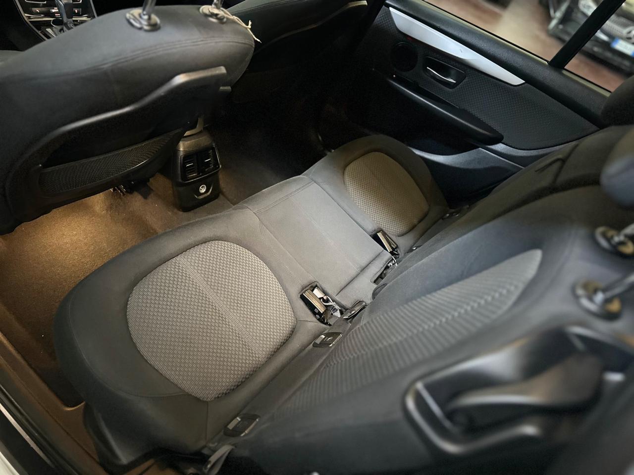 BmwSerie2Gran Tourer 218d/7posti/automatic/euro6