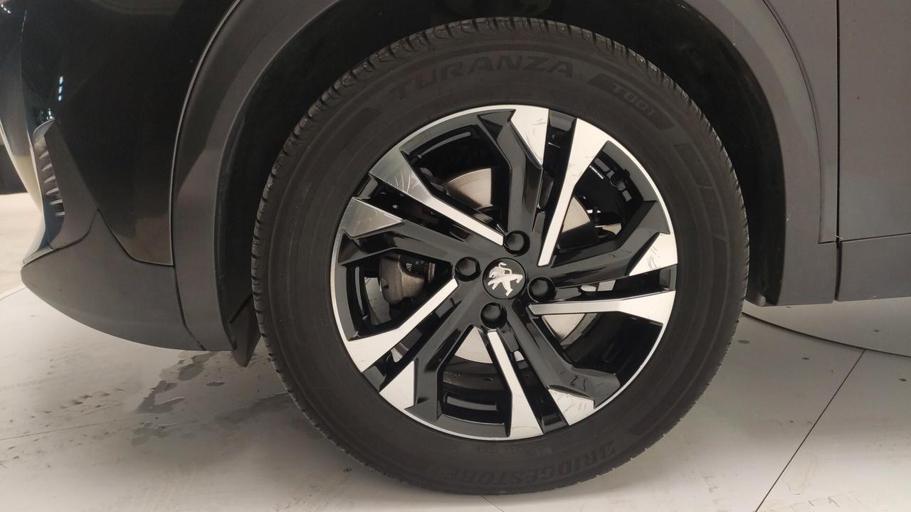 Peugeot 2008 BlueHDi 130 S&S EAT8 Active Pack