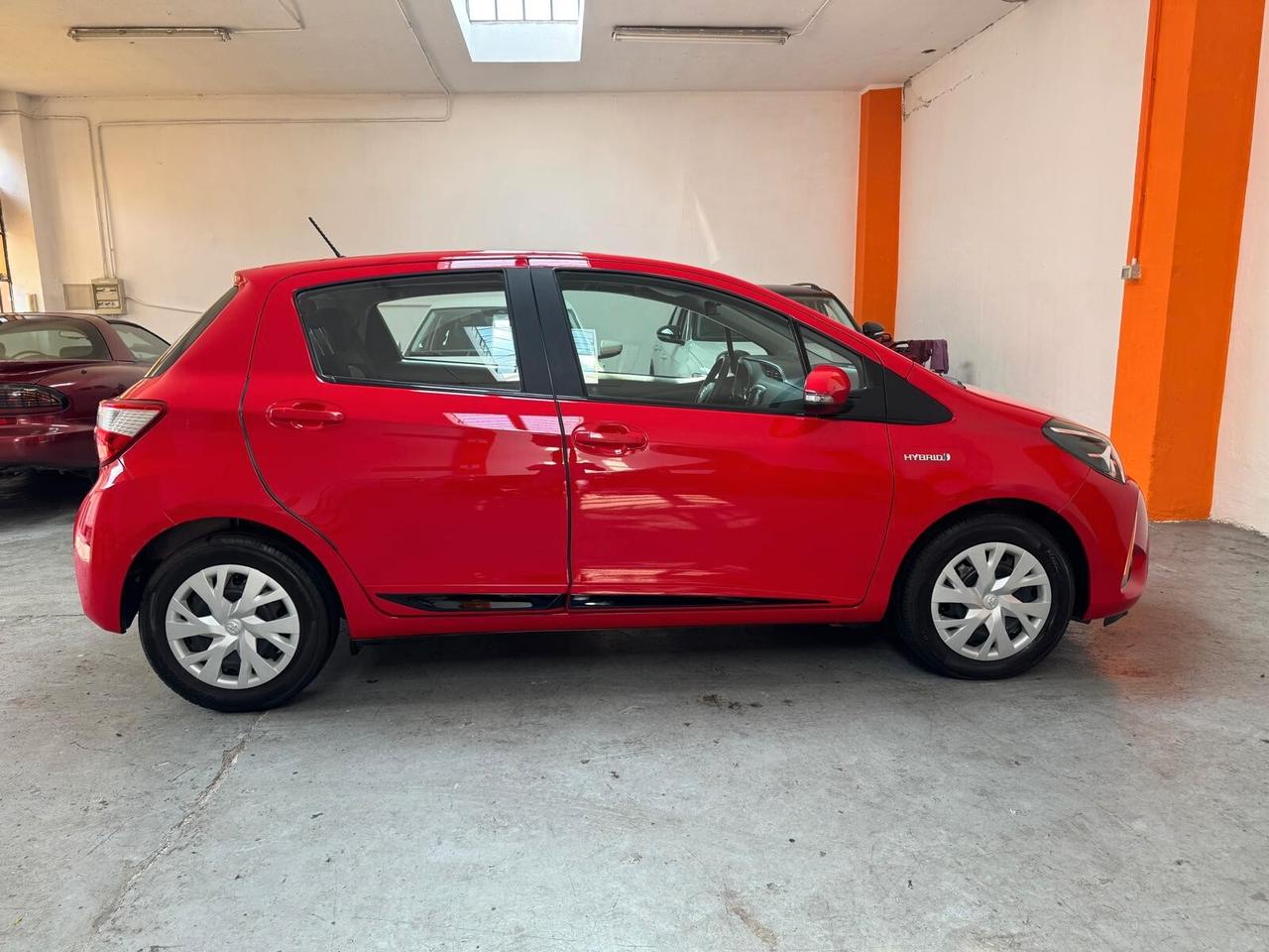 Toyota Yaris 1.5 Hybrid 5 porte Active