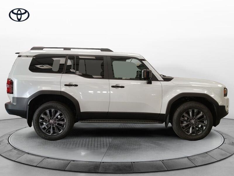Toyota Land Cruiser 250 Land Cruiser 2.8 D4D A/T AWD Lounge