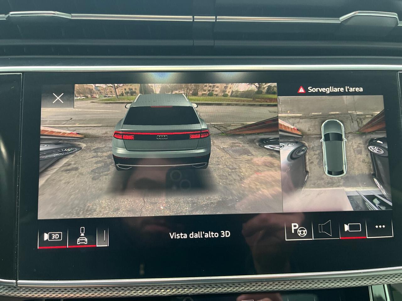 Audi Q8 55 TFSI quattro tiptronic