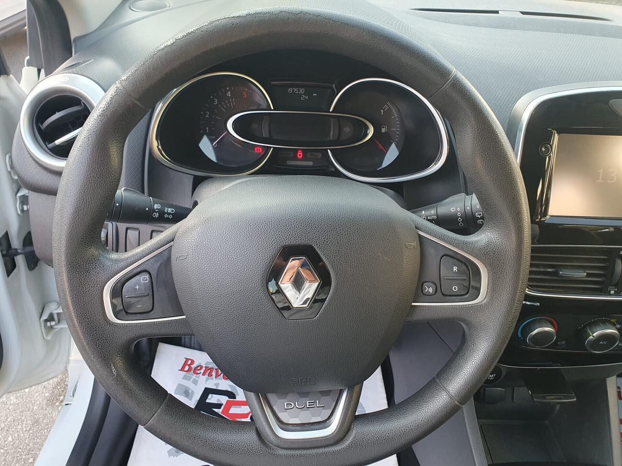 Renault Clio dCi 8V 75 CV 5 porte Duel