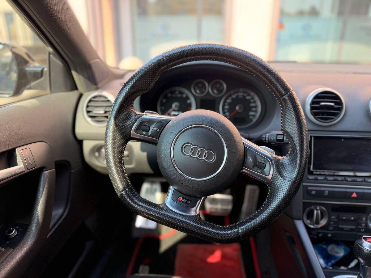 Audi A3 II 2008 Sportback RS3 2.5 tfsi quattro s-tronic