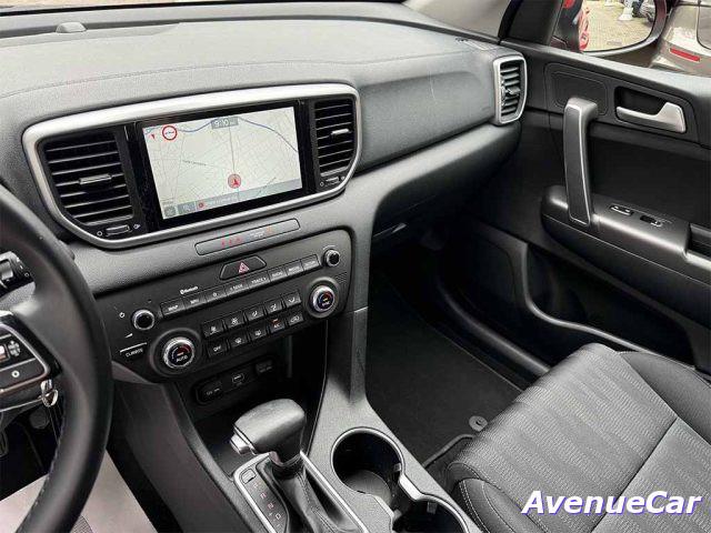 KIA Sportage mhev mild hybrid dct TELECAMERA CARPLAY IVA ESP.