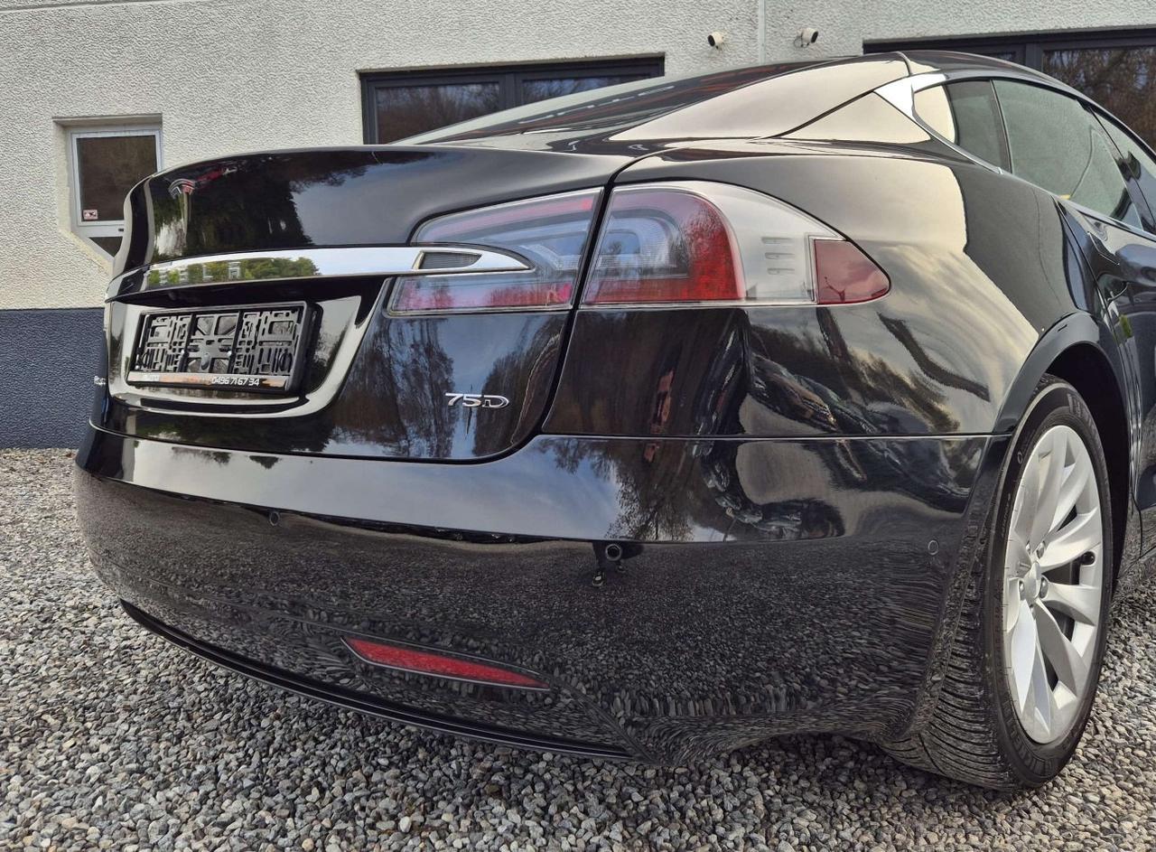 Tesla Model S 75D