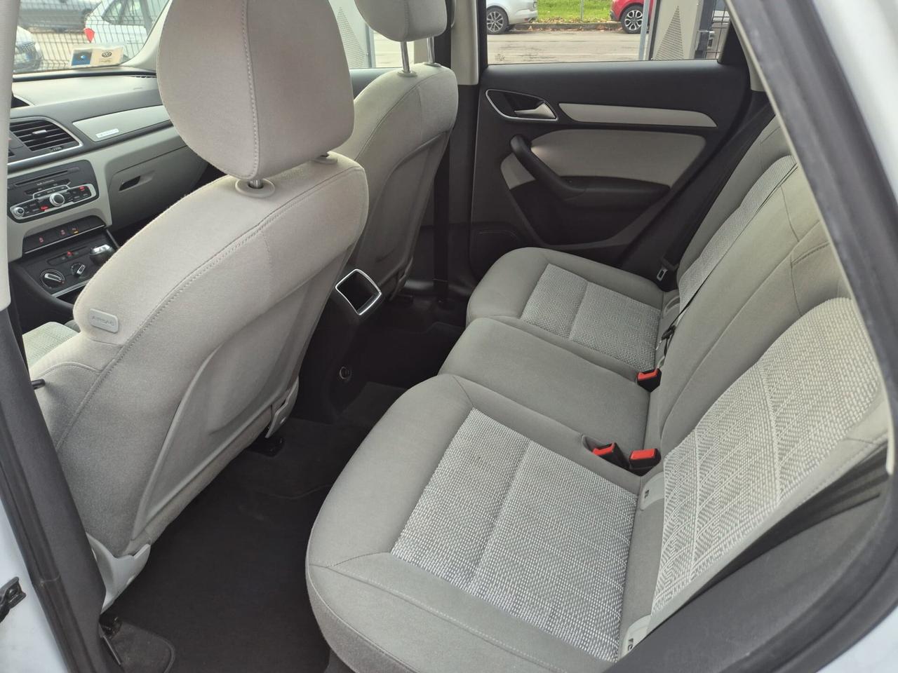 Audi Q3 2.0 TDI QUATTRO S-tronic Business Plus E5B