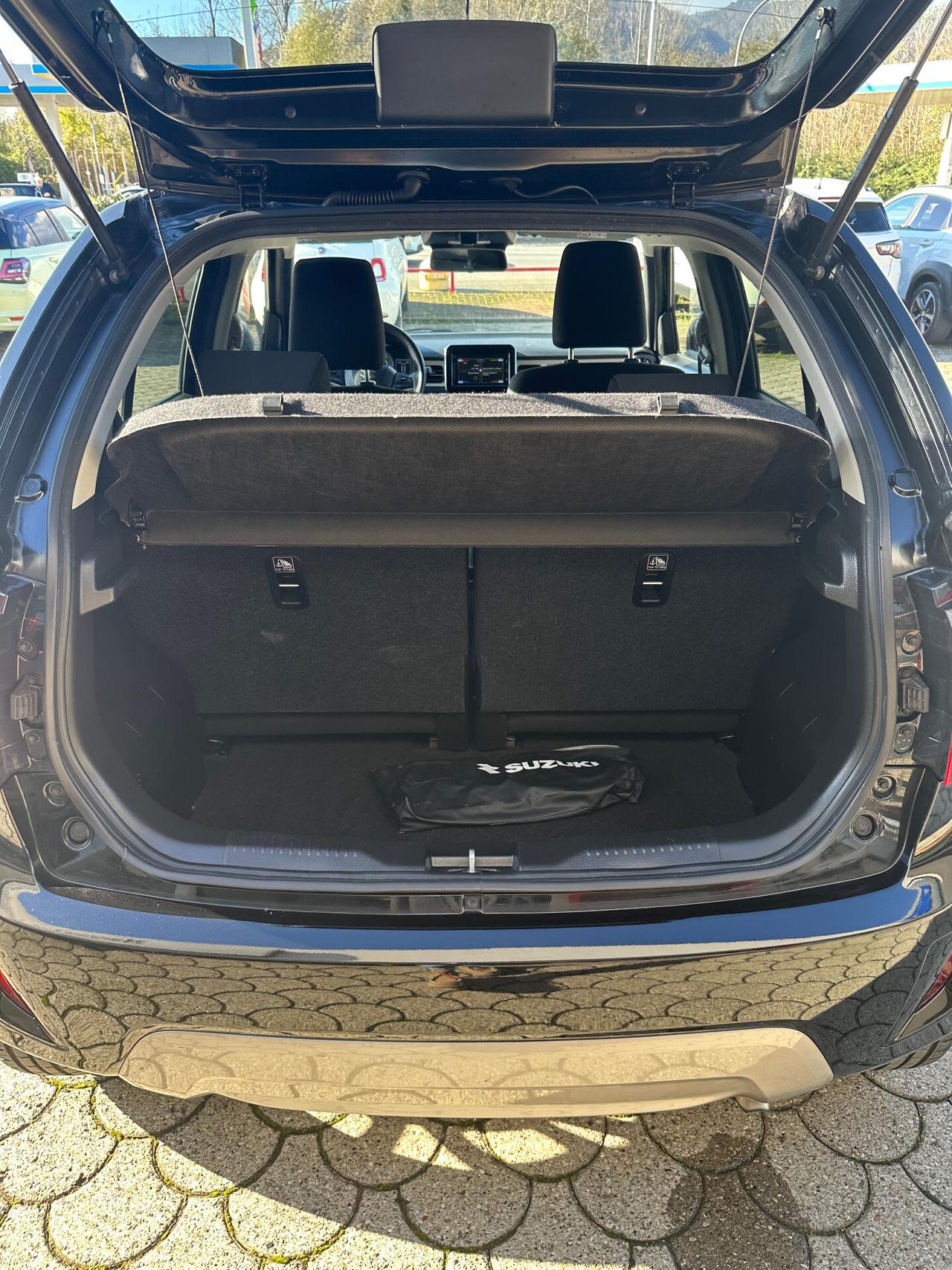 Suzuki Ignis 1.2 Hybrid Top