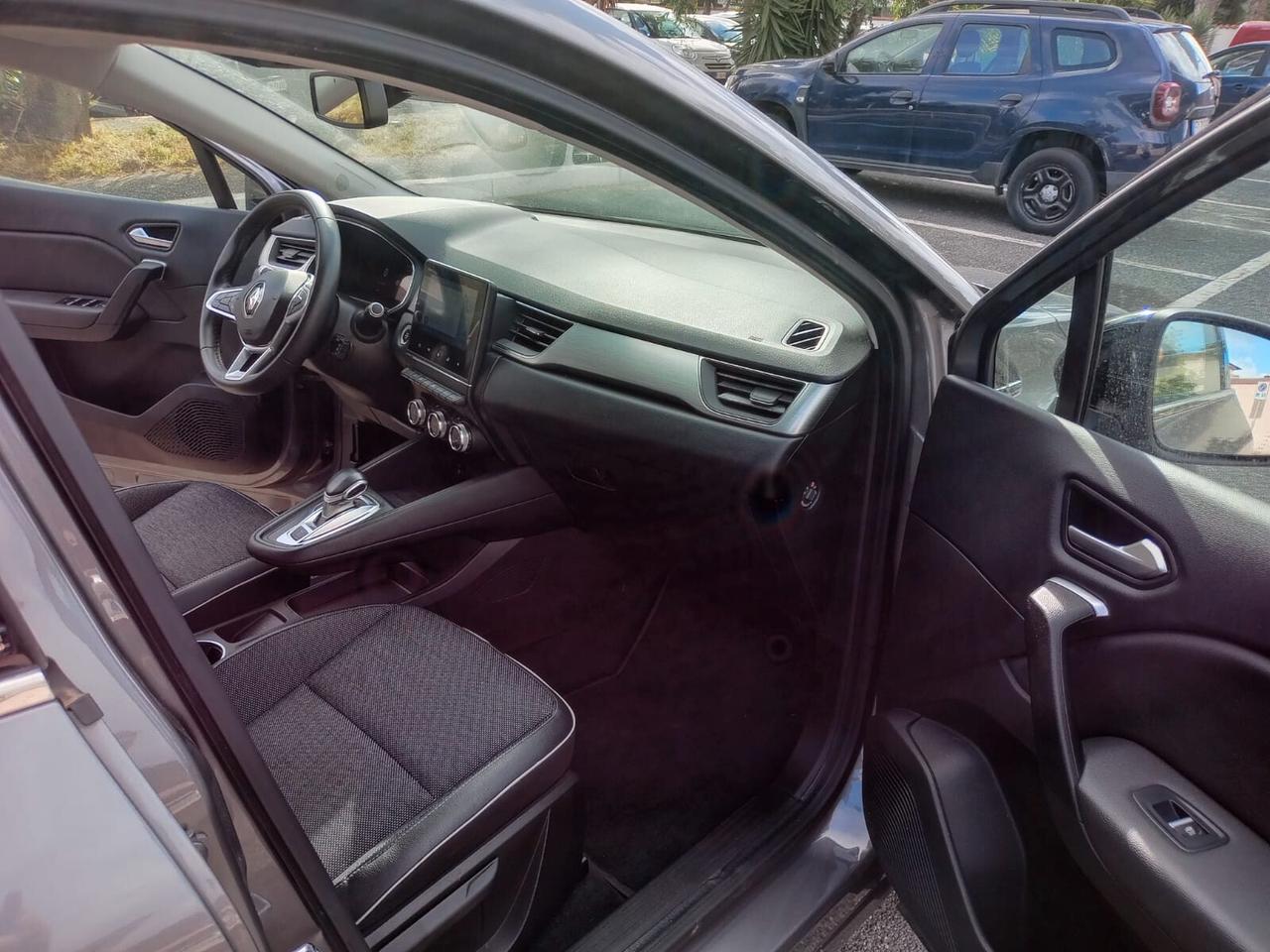 Renault Captur Mild Hybrid 140 CV Business