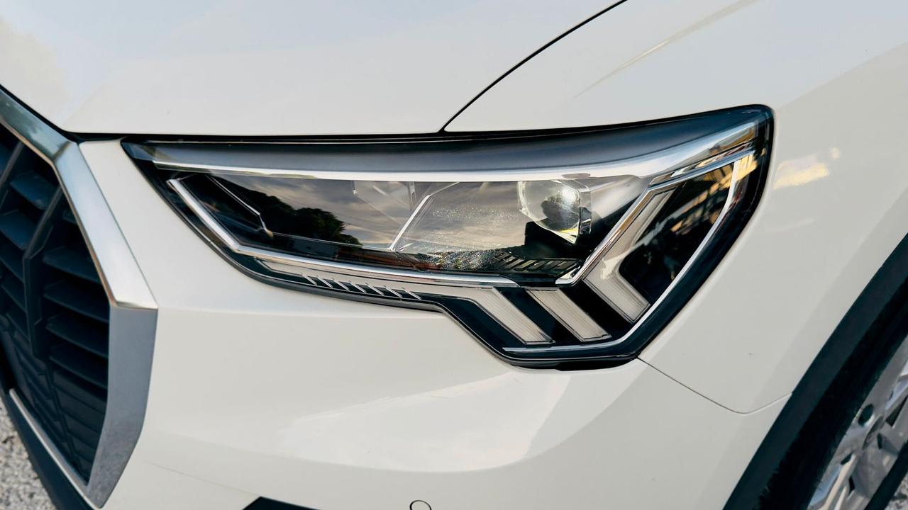 Audi Q3 35 TDI S tronic line edition