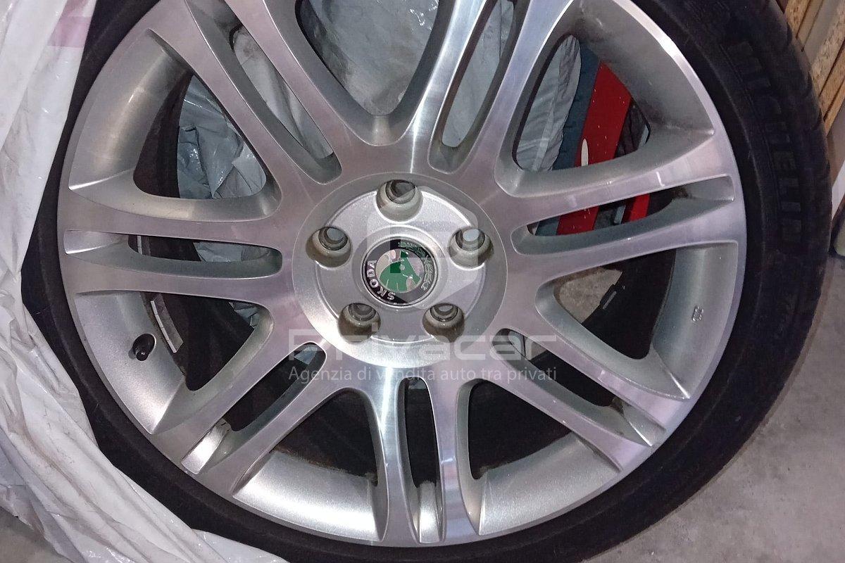 SKODA Superb 2.0 TDI CR 170CV DSG Wagon Elegance