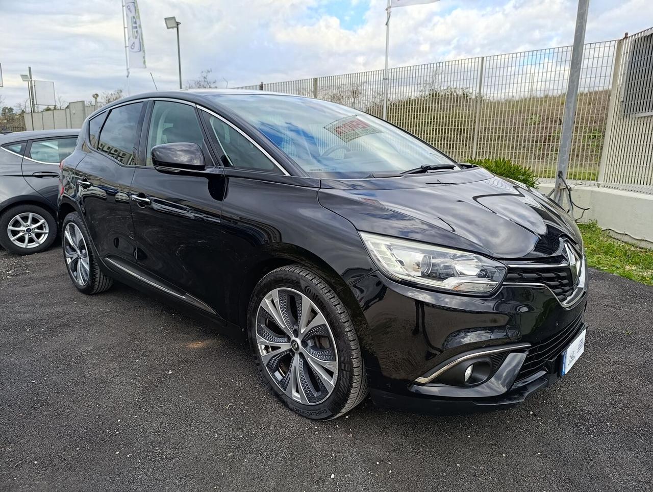 Renault Scenic 1.5 dci energy Intens 110cv edc