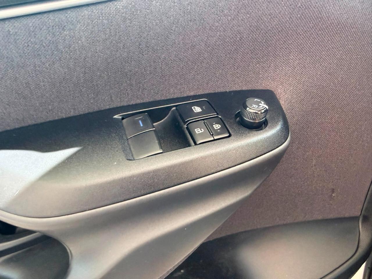 Toyota Yaris 1.5 Hybrid 5 porte Business
