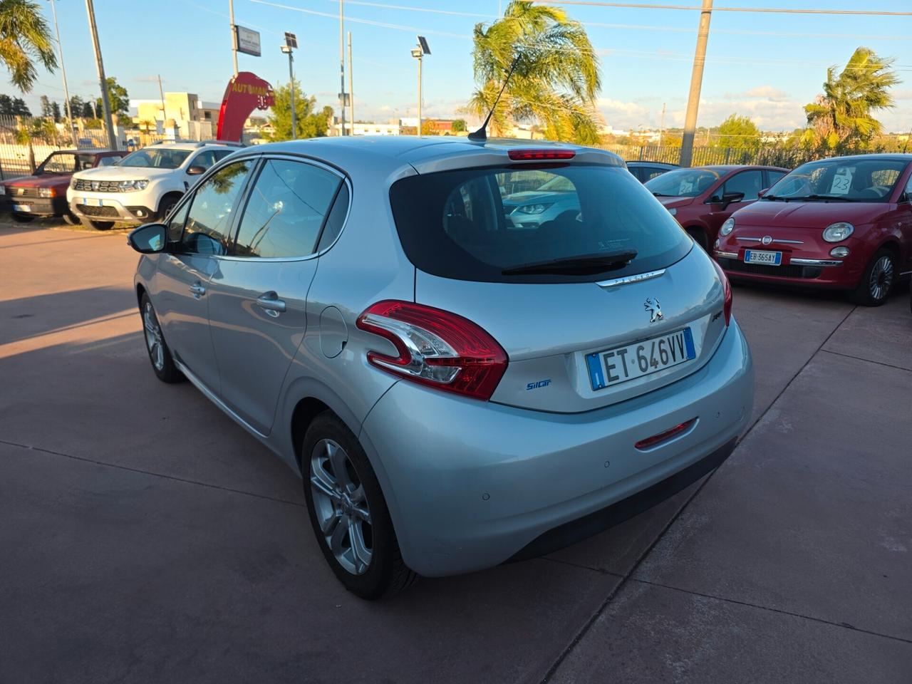 Peugeot 208 1.2 VTi Allure