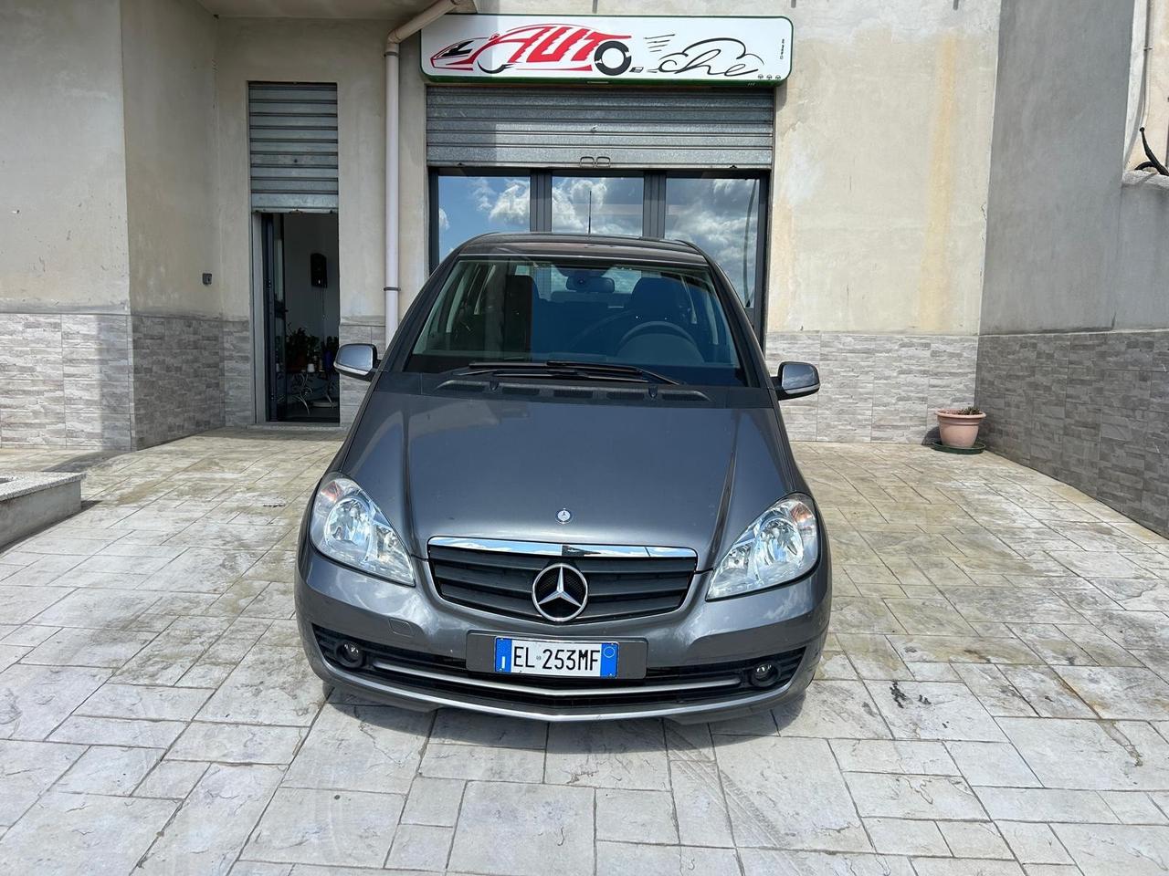 Mercedes-benz A 160 CDI BlueEFFICIENCY Premium
