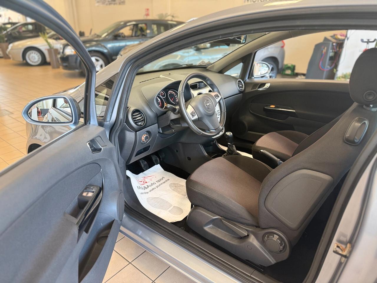 Opel Corsa 1.3 CDTI 90CV 3 porte Sport