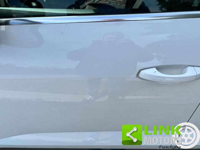 AUDI Q3 SPB 45 TFSI e S tronic Business Plus