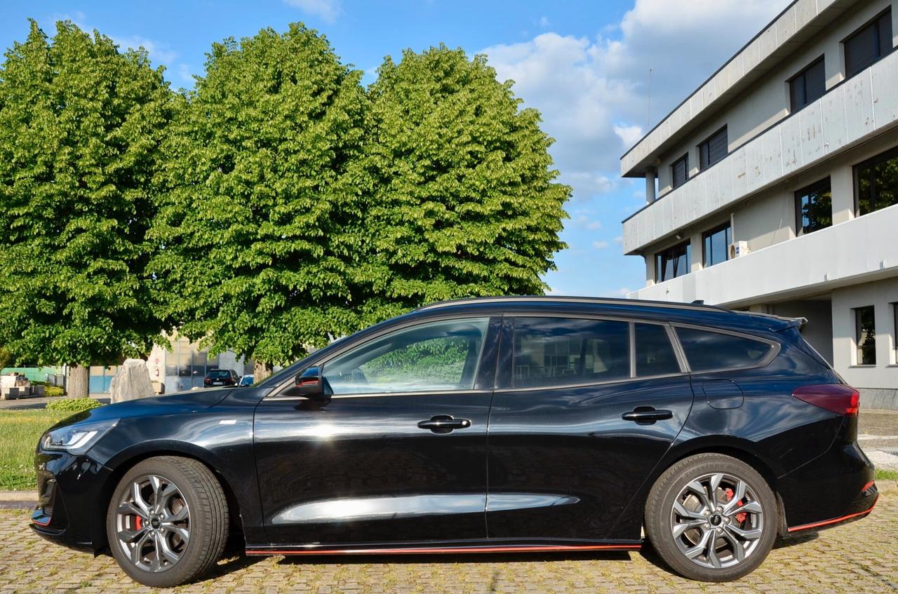 FORD FOCUS SW 1.0 t ECOBOOST HYBRID ST-LINE X 155cv AUTO, UNICOPROPRIETARIO, UFF ITALIANA, SERVICE FORD, EURO 6D, FULL LED, RETROCAMERA, PERMUTE