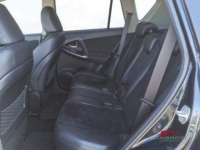 TOYOTA F RAV4 2.2 D-4D 150 CV DP Exclusive - PER OPERATORI