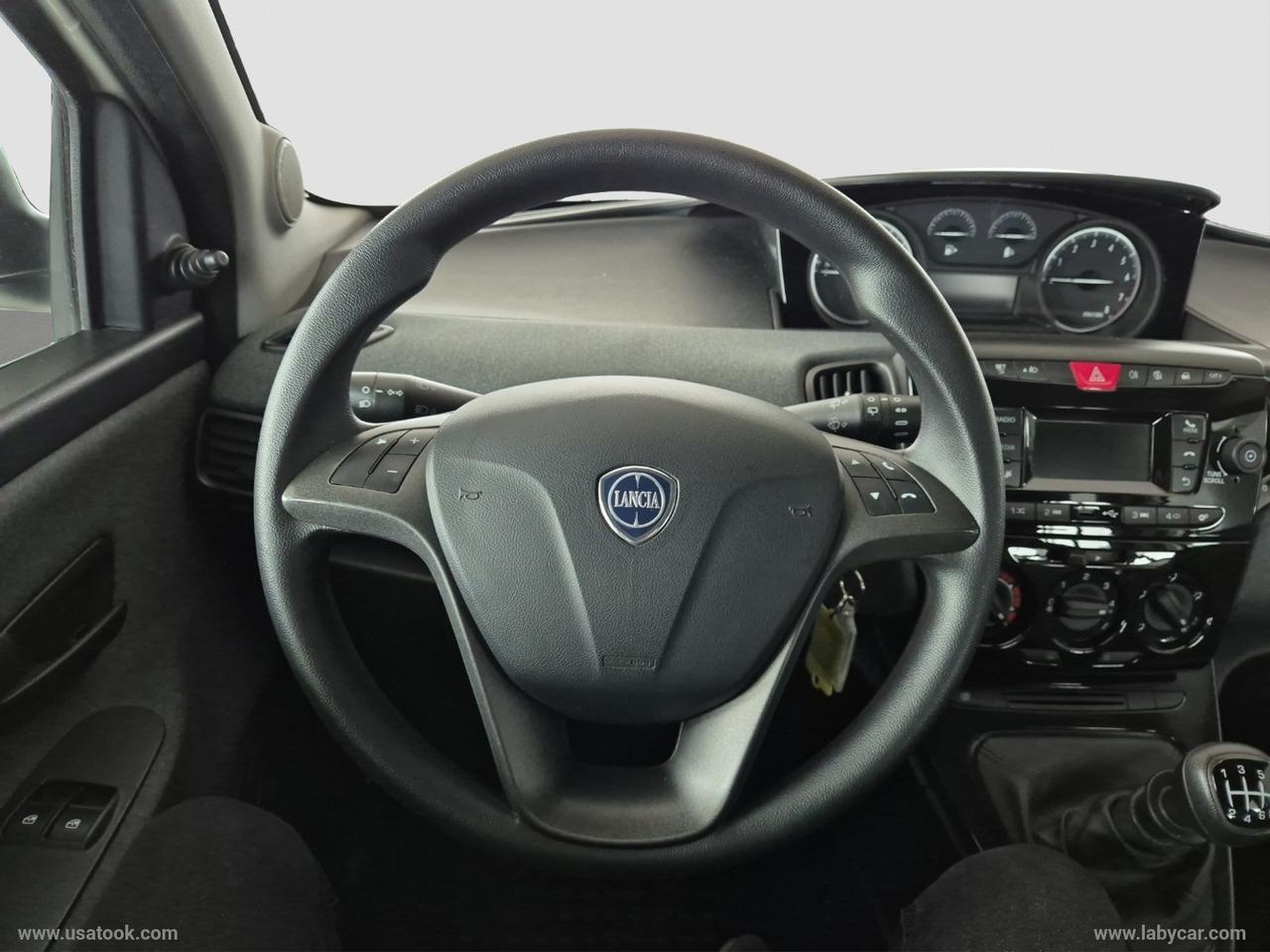 LANCIA Ypsilon 1.0 FireFly 5p. S&S Hybrid LANCIA YPSILON 1.0 HYBRID