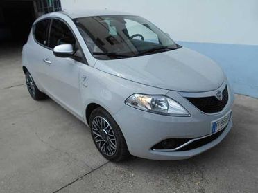 Lancia Ypsilon 1.2 69 cv 5p GPL Ecochic Mya