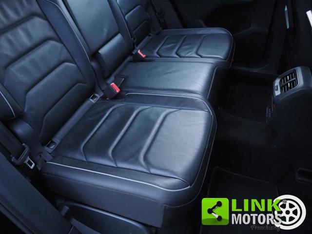 VOLKSWAGEN Tiguan 2.0 TDI SCR DSG Business BlueMotion