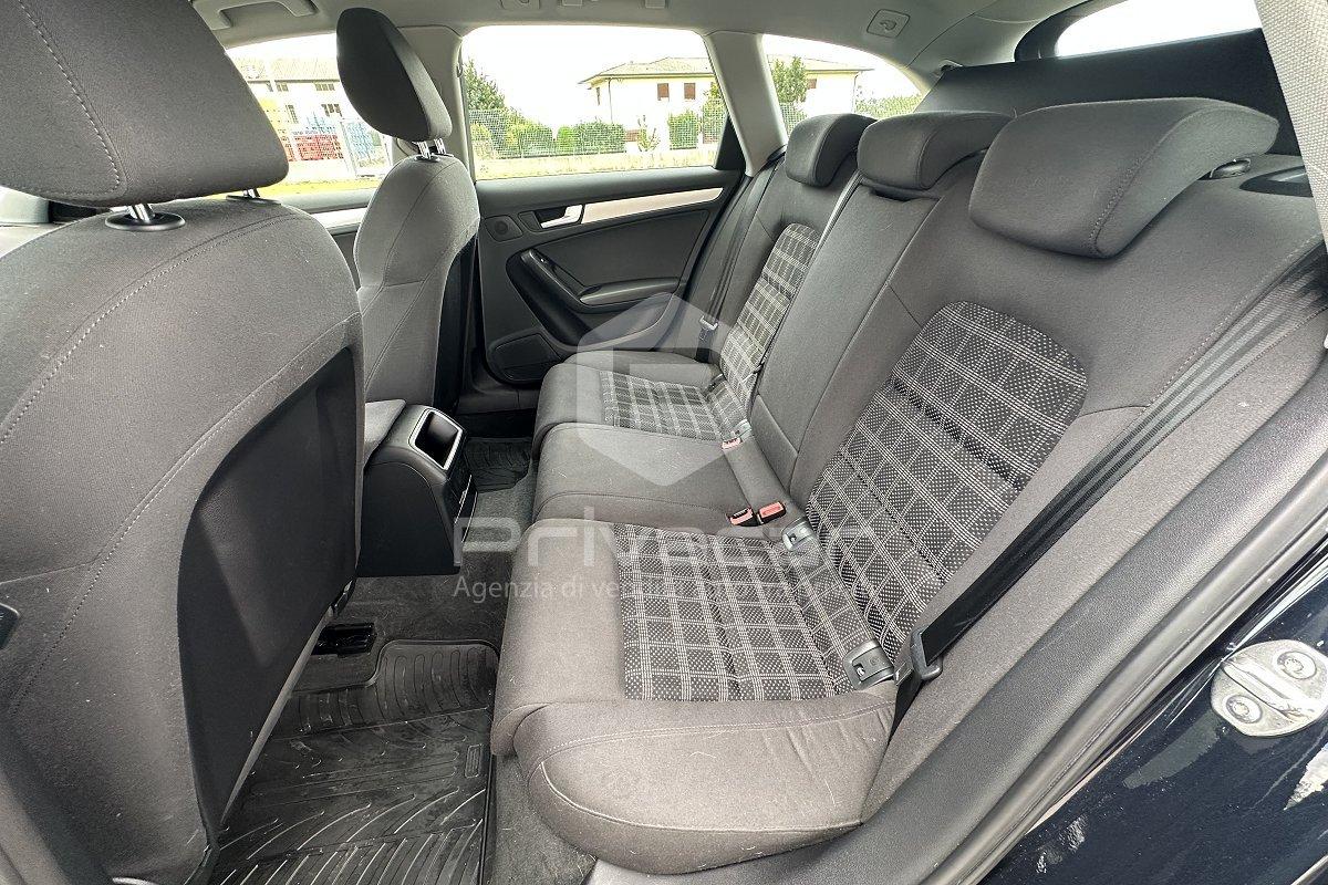 AUDI A4 2.0 TDI 120 CV Advanced