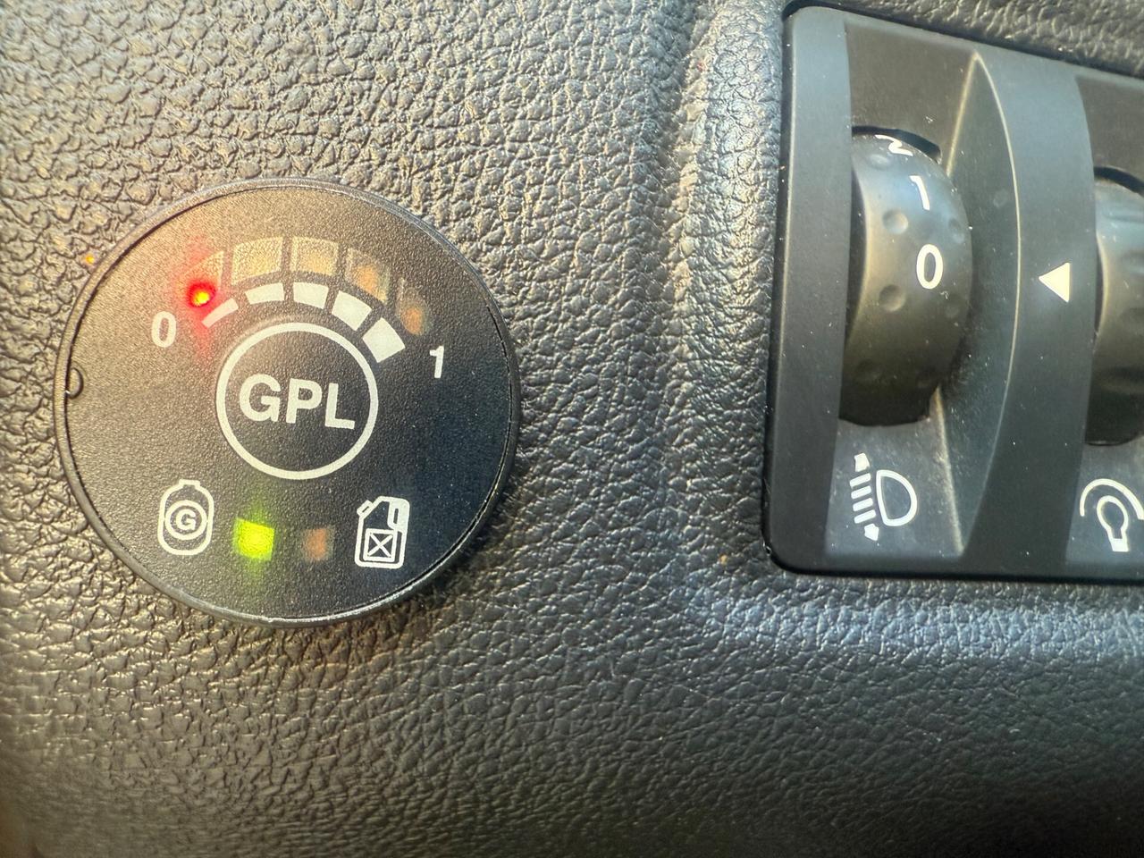 Renault Clio TCe 12V 90 CV GPL 5 porte Energy Duel