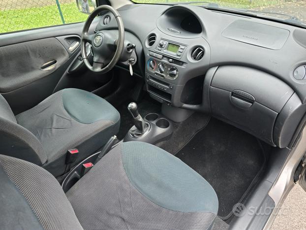 TOYOTA YARIS 1.3 SOL "OK PER NEOPATENTATI"